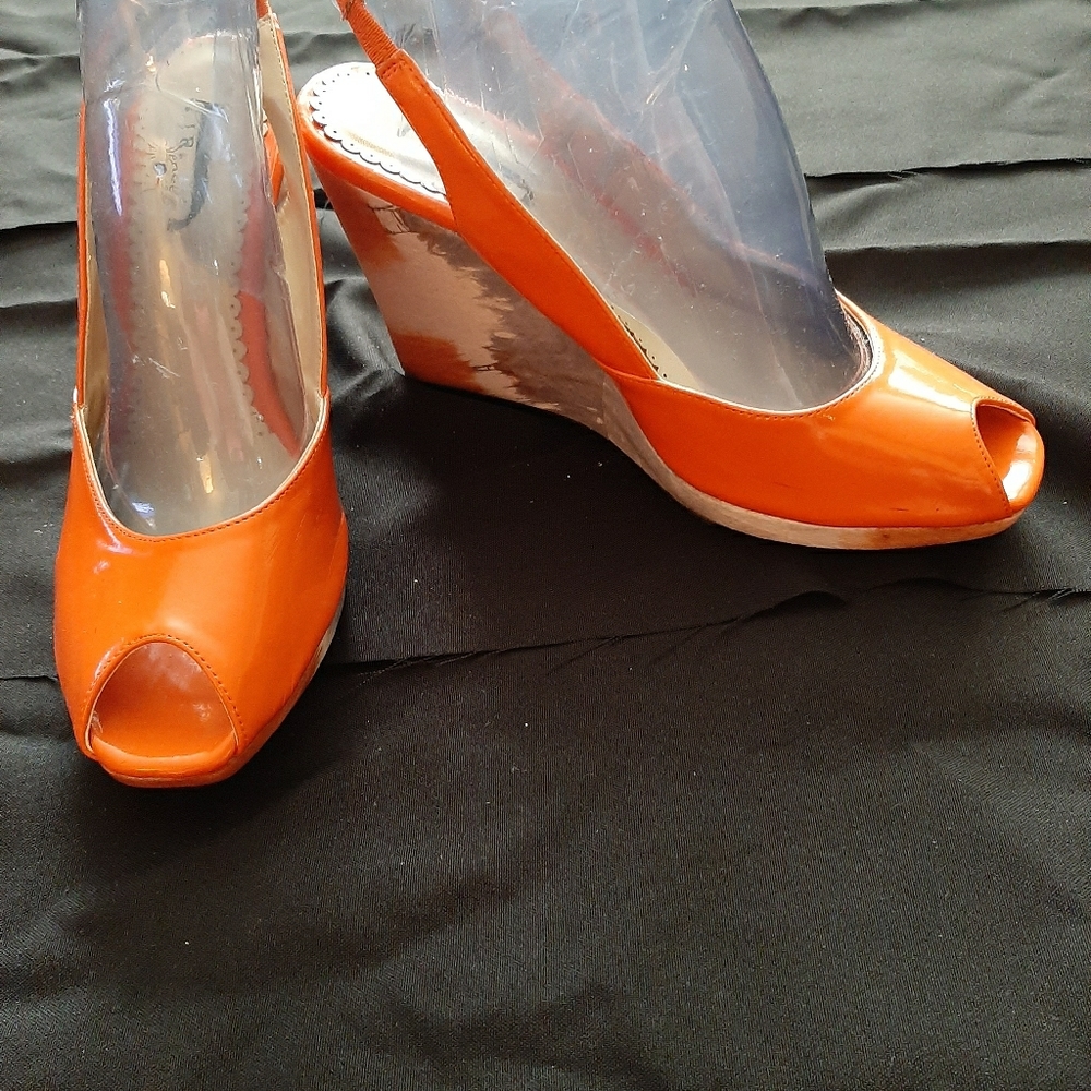Shoes - Picture 2 of 2